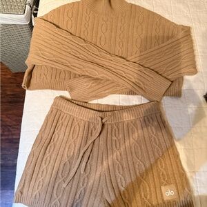 ALO Yoga Cable Knit Cropped Sweater and Shorts Set